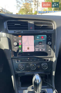 Универсал Volkswagen Golf 2018 в 