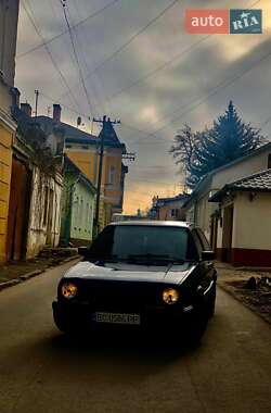 Хетчбек Volkswagen Golf 1988 в 