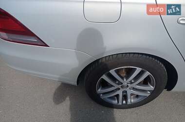 Універсал Volkswagen Golf 2011 в 