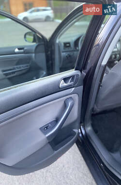 Универсал Volkswagen Golf 2008 в 