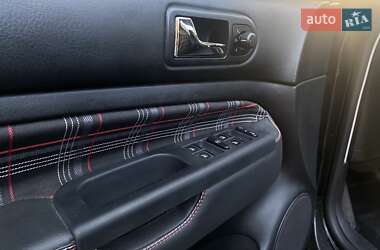 Хэтчбек Volkswagen Golf 1999 в 