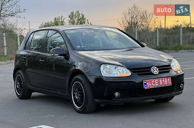 Хэтчбек Volkswagen Golf 2007 в 