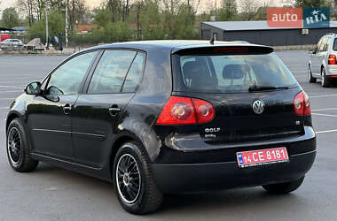 Хэтчбек Volkswagen Golf 2007 в 
