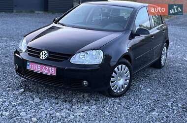 Хэтчбек Volkswagen Golf 2008 в 