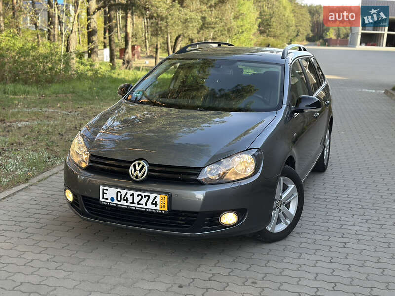 Универсал Volkswagen Golf 2013 в Ровно