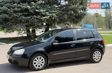 Хэтчбек Volkswagen Golf 2006 в 