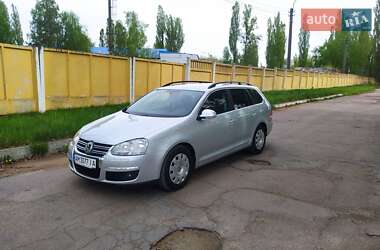 Универсал Volkswagen Golf 2007 в Коростене