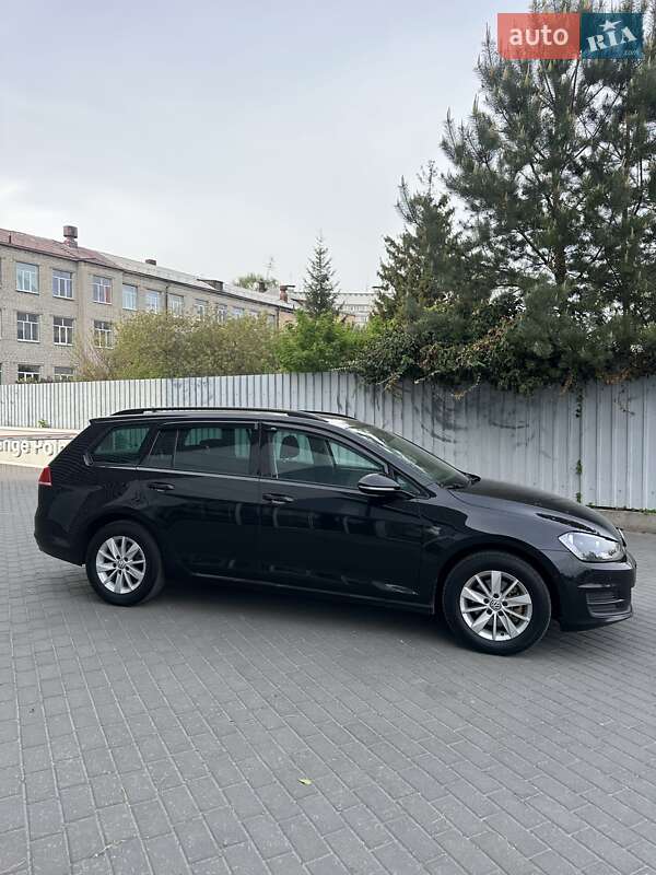 Универсал Volkswagen Golf 2015 в Харькове
