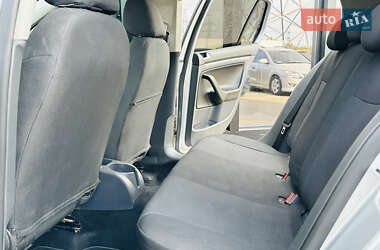 Хетчбек Volkswagen Golf 2007 в 