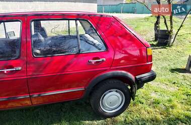 Хетчбек Volkswagen Golf 1984 в 