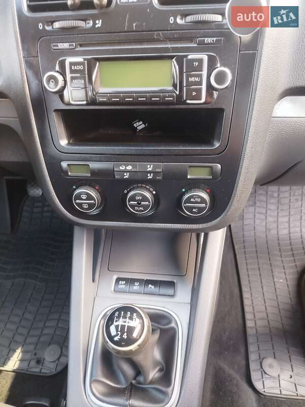 Универсал Volkswagen Golf 2009 в Ратным фото 21 Универсал Volkswagen Golf 2009 в Ратным