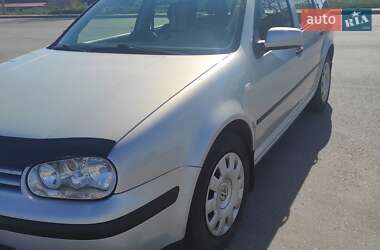 Универсал Volkswagen Golf 2000 в 