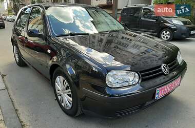 Хэтчбек Volkswagen Golf 2003 в Чернигове