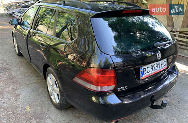 Универсал Volkswagen Golf 2013 в 