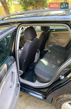 Универсал Volkswagen Golf 2013 в 