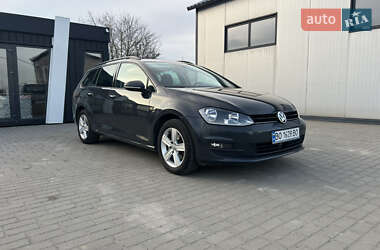 Універсал Volkswagen Golf 2014 в Тернополі