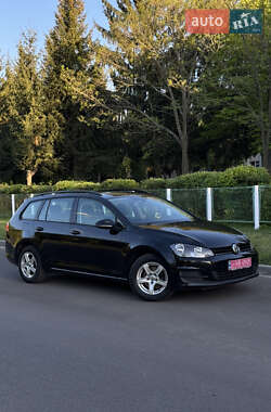 Універсал Volkswagen Golf 2015 в Конотопі