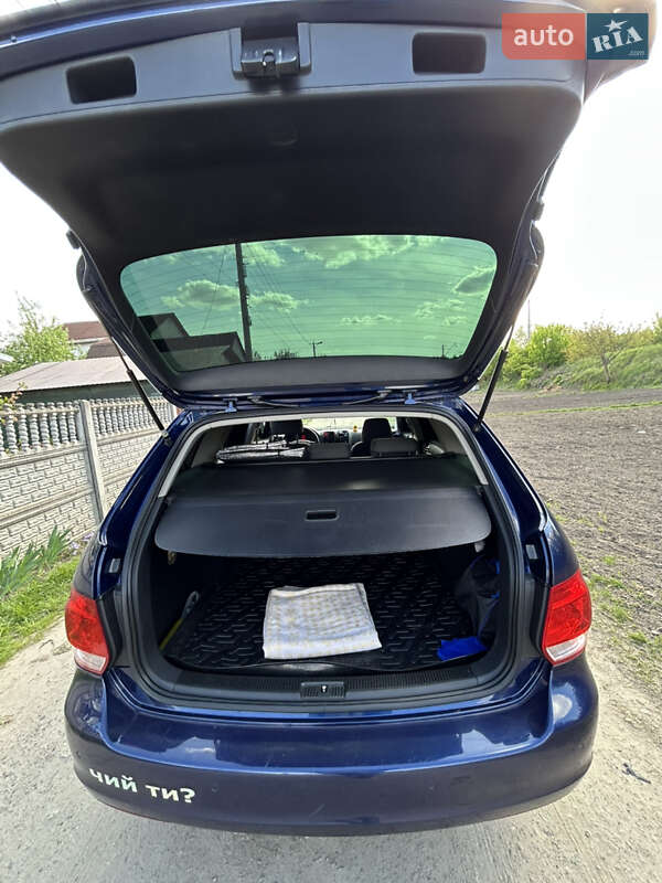 Універсал Volkswagen Golf 2008 в Фастові