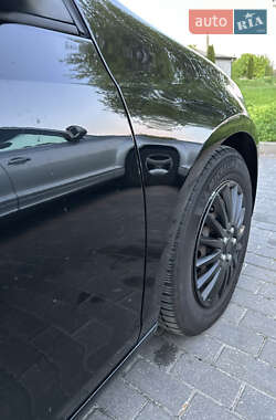 Хэтчбек Volkswagen Golf 2009 в 
