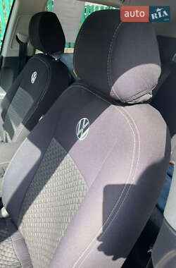 Хетчбек Volkswagen Golf 2008 в 