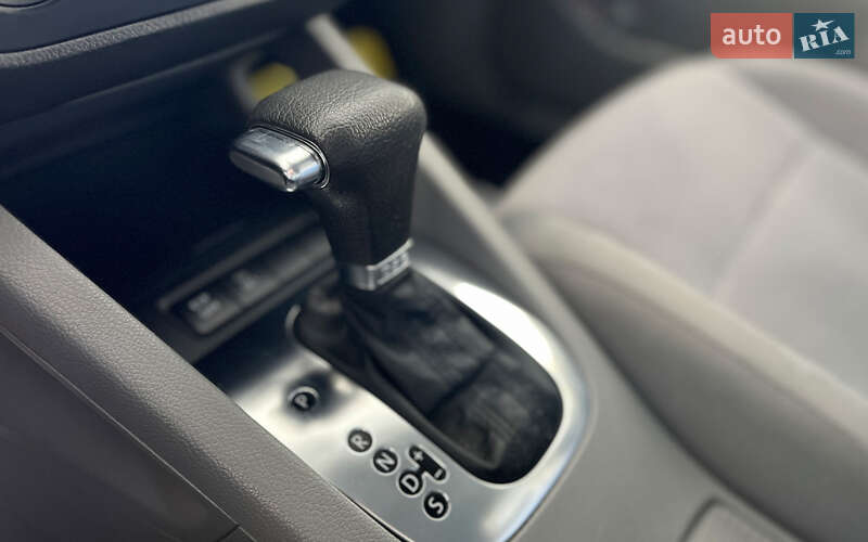 Універсал Volkswagen Golf 2008 в Шептицькому