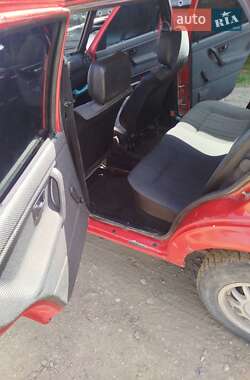 Хэтчбек Volkswagen Golf 1986 в 