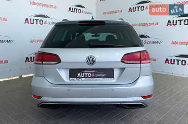 Універсал Volkswagen Golf 2019 в 
