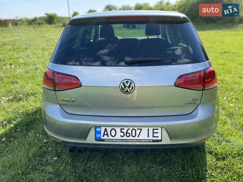 Хэтчбек Volkswagen Golf 2013 в Мукачево