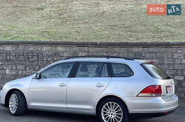 Універсал Volkswagen Golf 2008 в 