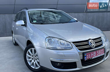 Універсал Volkswagen Golf 2008 в 