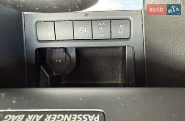 Хэтчбек Volkswagen Golf 2010 в 