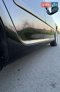 Хетчбек Volkswagen Golf 2006 в 