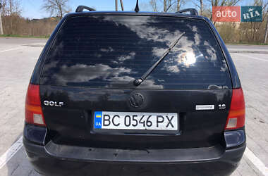 Універсал Volkswagen Golf 2000 в 