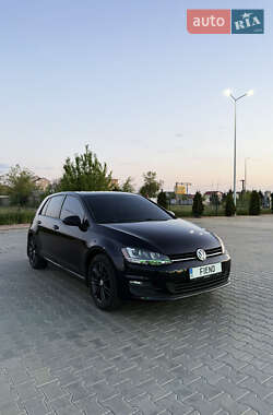 Хетчбек Volkswagen Golf 2014 в Одесі