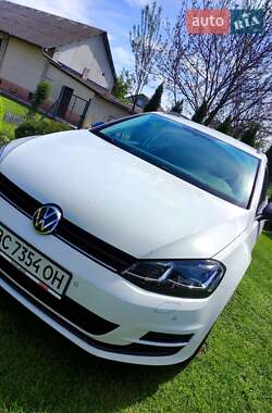 Універсал Volkswagen Golf 2014 в Львові