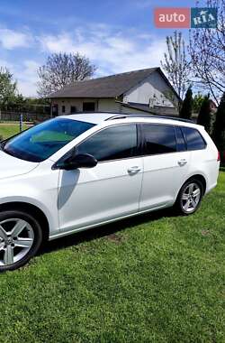 Универсал Volkswagen Golf 2014 в 