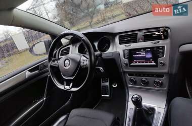 Универсал Volkswagen Golf 2014 в 