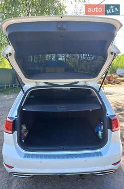 Универсал Volkswagen Golf 2017 в 
