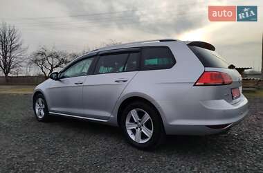 Універсал Volkswagen Golf 2014 в 