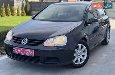 Хетчбек Volkswagen Golf 2007 в 
