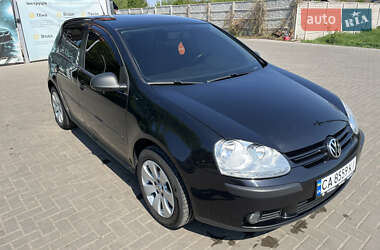 Хэтчбек Volkswagen Golf 2009 в 