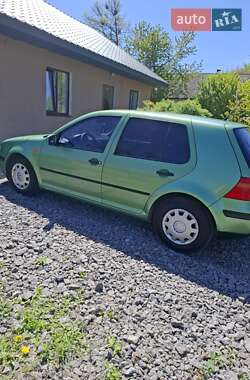 Хетчбек Volkswagen Golf 1998 в Козятині