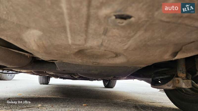 Хетчбек Volkswagen Golf 2002 в Вишгороді