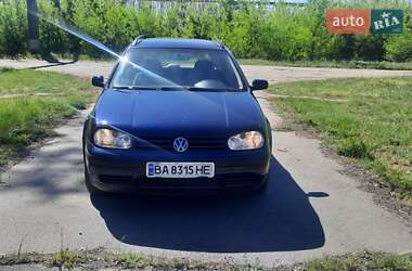 Універсал Volkswagen Golf 2003 в 