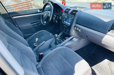 Універсал Volkswagen Golf 2008 в 