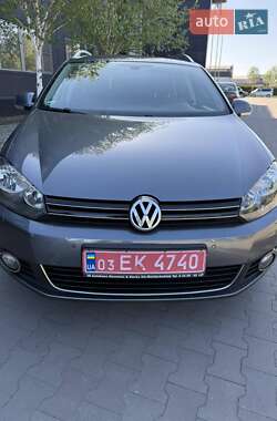 Универсал Volkswagen Golf 2010 в 
