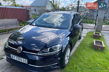 Універсал Volkswagen Golf 2017 в 
