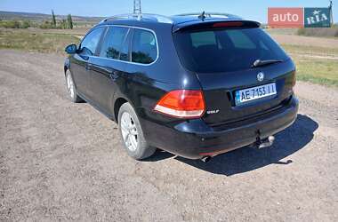 Универсал Volkswagen Golf 2011 в 
