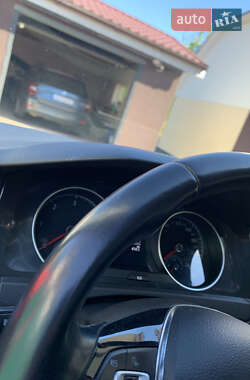 Хетчбек Volkswagen Golf 2018 в 