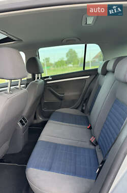 Хетчбек Volkswagen Golf 2007 в 